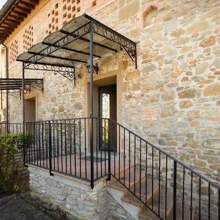 Agriturismo Fattoria Le Case, Tuscany Country house *