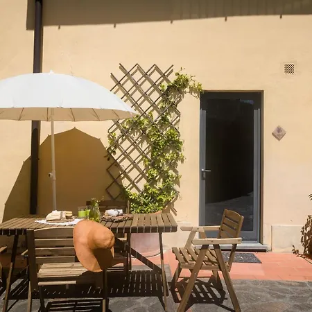 Country house Agriturismo Fattoria Le Case, Tuscany